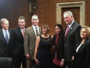 Yoani Sánchez, la nueva estrella de la ultraderecha anticubana de Miami cubanoamericana. Ileana Ros, Albio Sires, Yoani Sanchez, Mario Diaz Balart, Joe García y Bill Nelson.